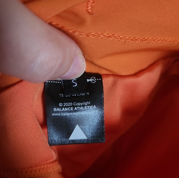 Balance Athletica / Vitality Oasis Breeze Shorts in Mango - Picture 4 of 9